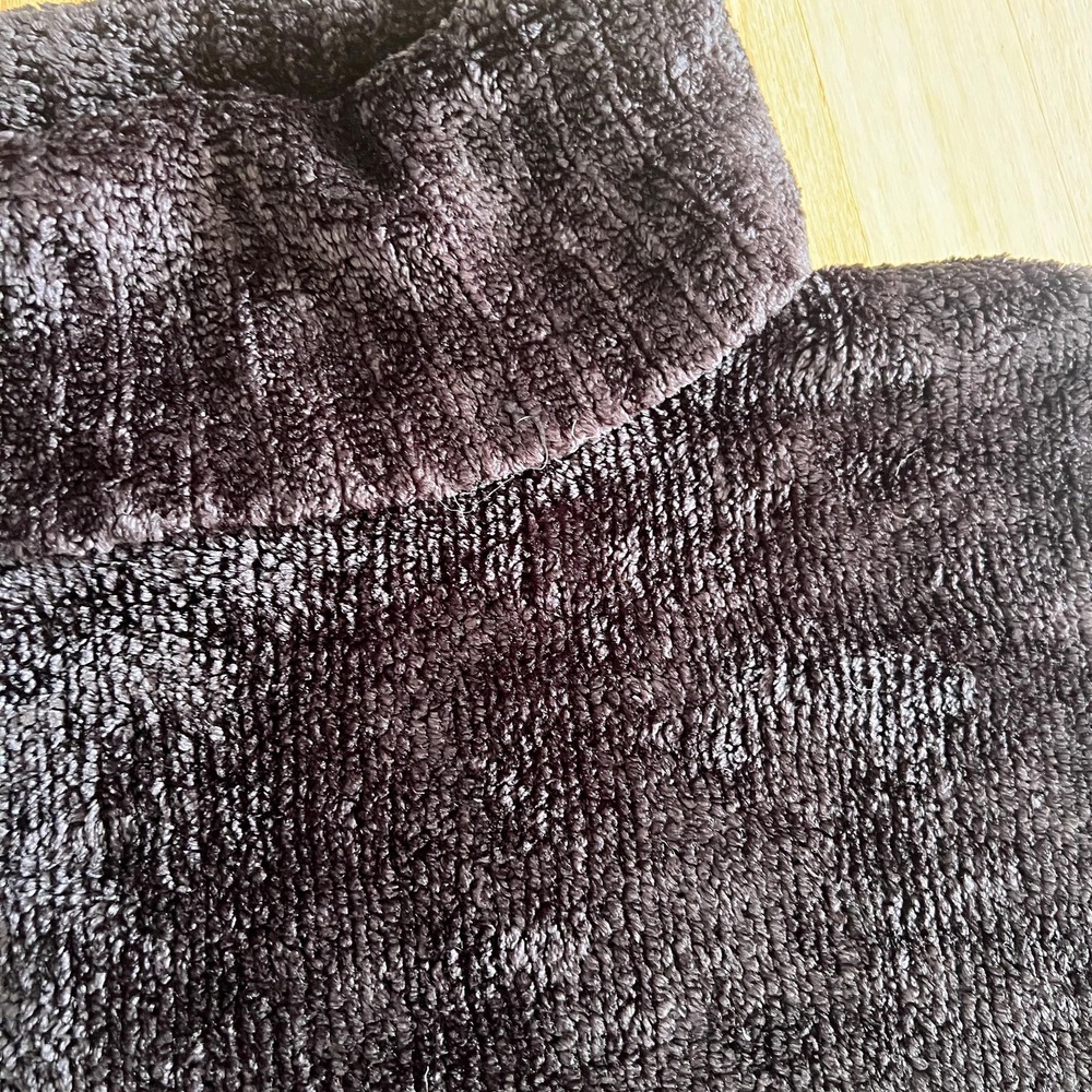 Vintage 90s Chenille Turtleneck Sweater Black Plush Cozy Minimalist Pullover - Picture 10 of 14
